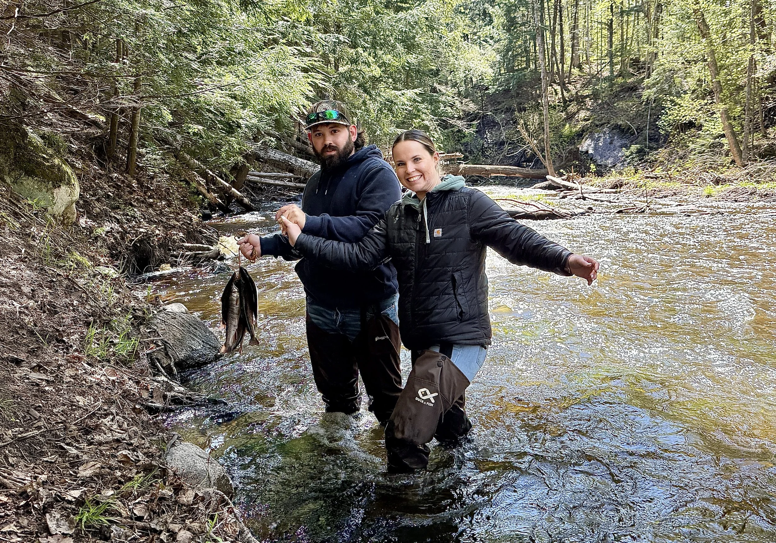 River Fishing clients with Dog King salmon