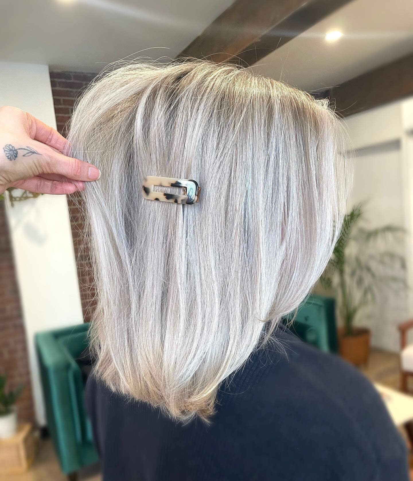 🌷Spring is in the hair!!!🌷👏🏻
.
.
.
.
.
.
.
.
.
.
.
.
.
.
.
.
.
.
.
.
.
.
.
.
#portlandmaine #portlandmainesalon #portlandmainehair #portlandmainehairsalon #portlandmainehairstylist #portlandmainestylist #portlandmaineblondes #portlandmainebalayag