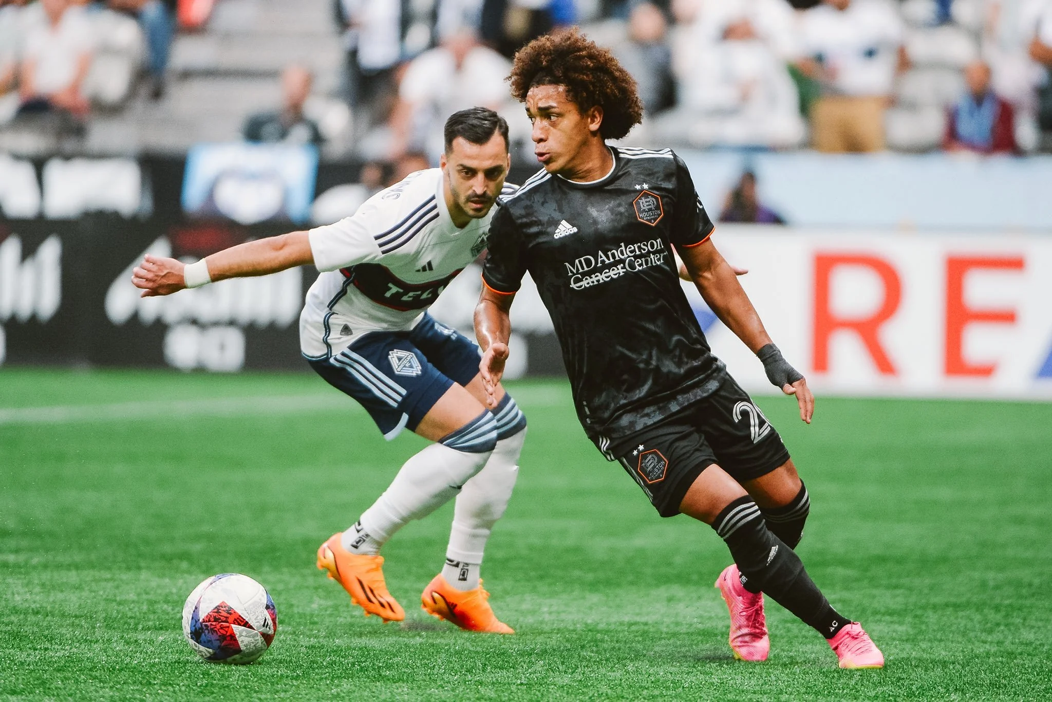 Dynamo concede 6 goals in wild loss to Vancouver Whitecaps