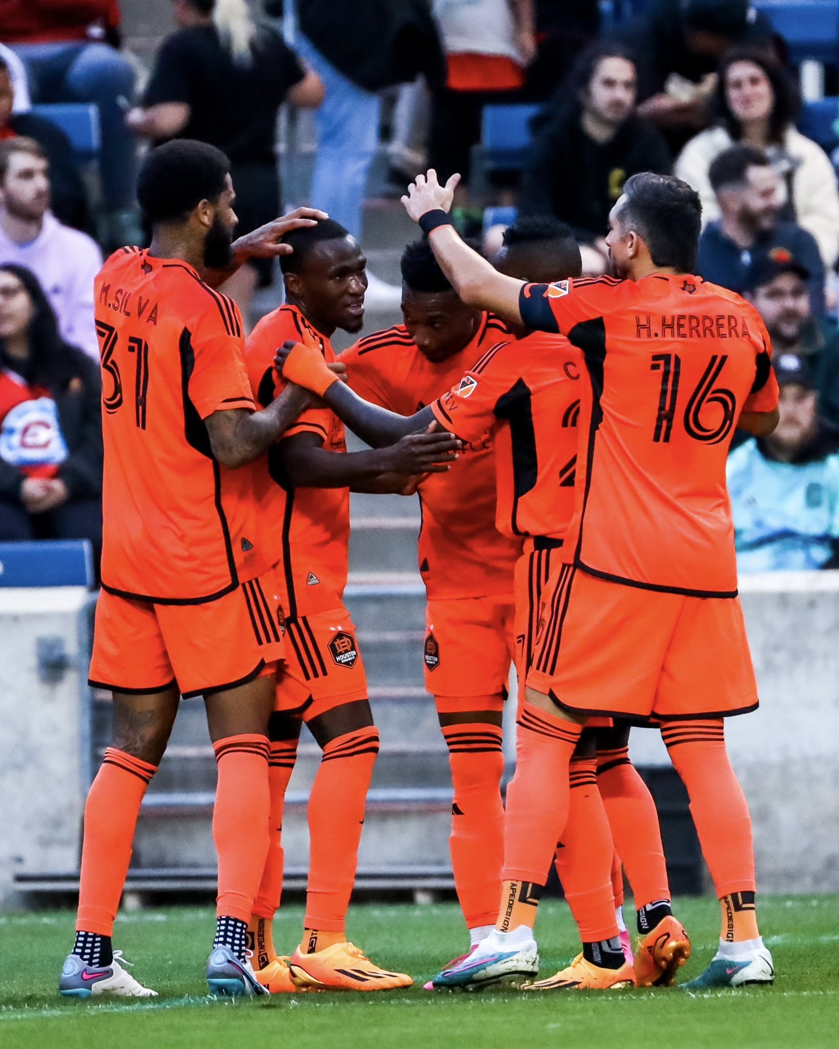 Dynamo put out the Fire to advance to USOC semifinals