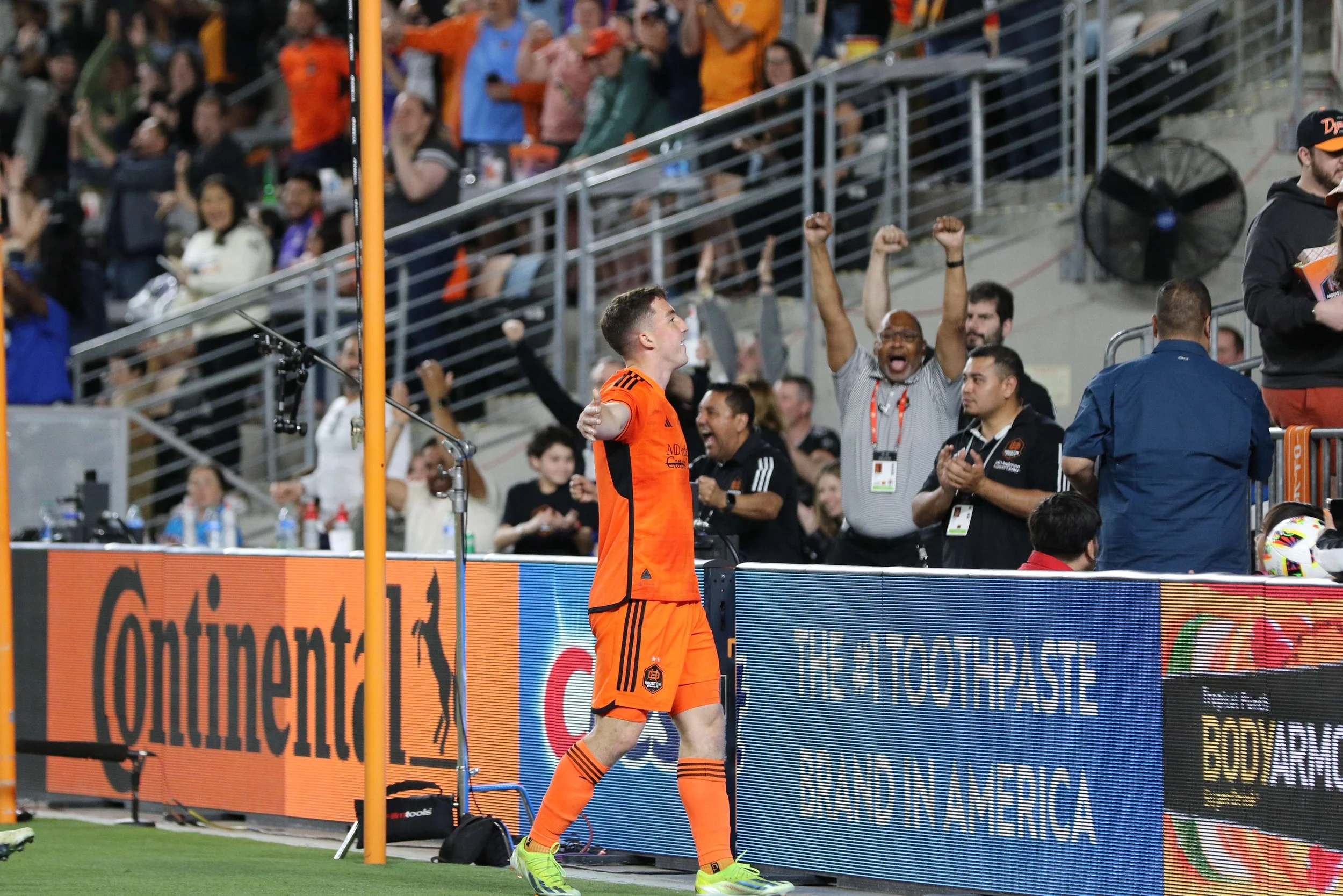 Super sub Segal saves a point for Dynamo in MLS opener