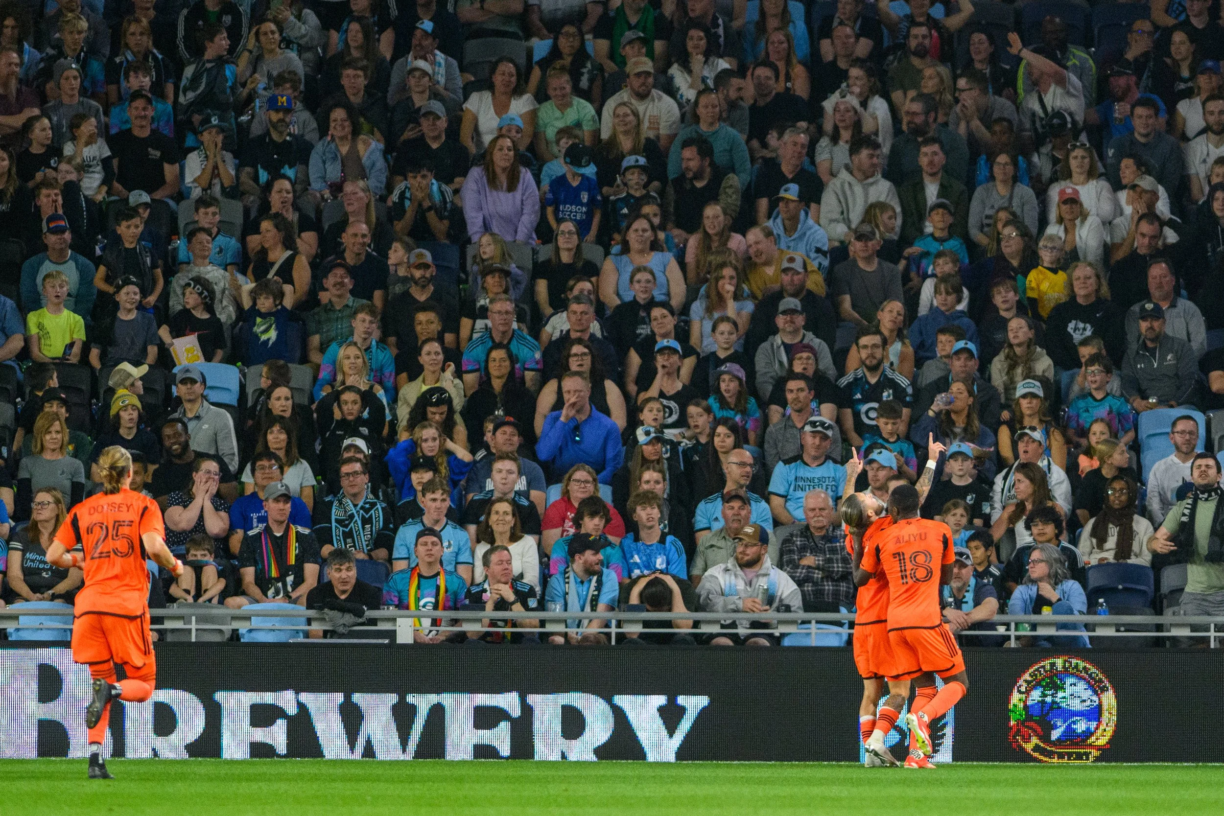 Anatomy of a goal: Kowalczyk blasts the Dynamo to three points