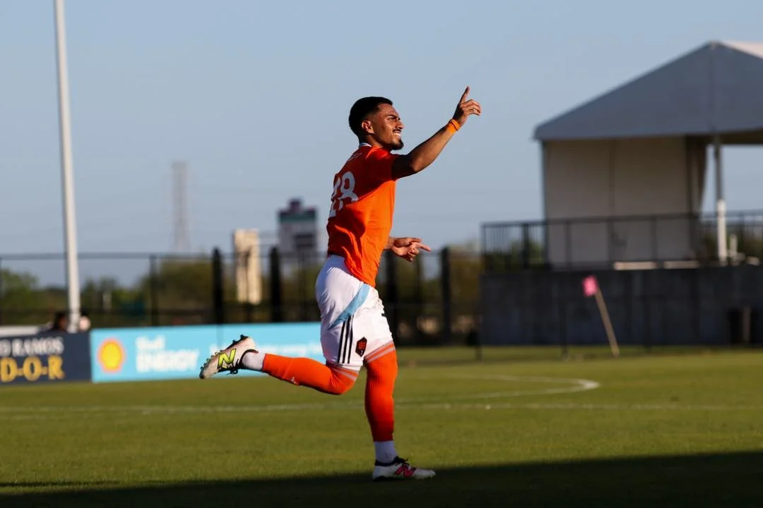 Dynamo 2sday: Dos Extend Their Perfect Streak to 4 Games