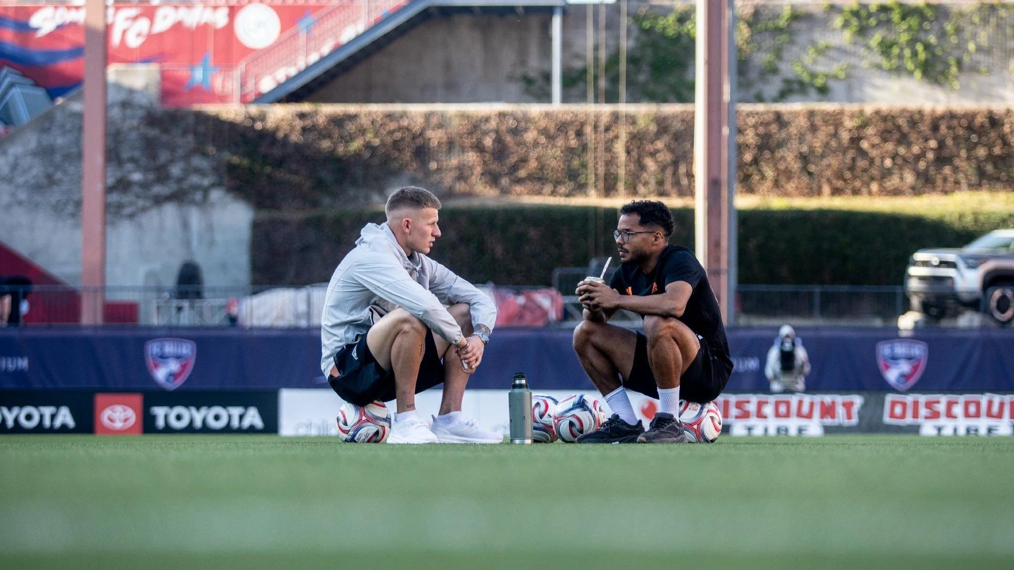 Houston Dynamo vs Seattle Sounders staff picks