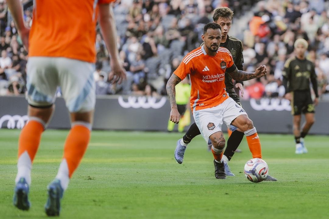 Riding High From LA, Houston Dynamo Head to Utah for Midweek Battle