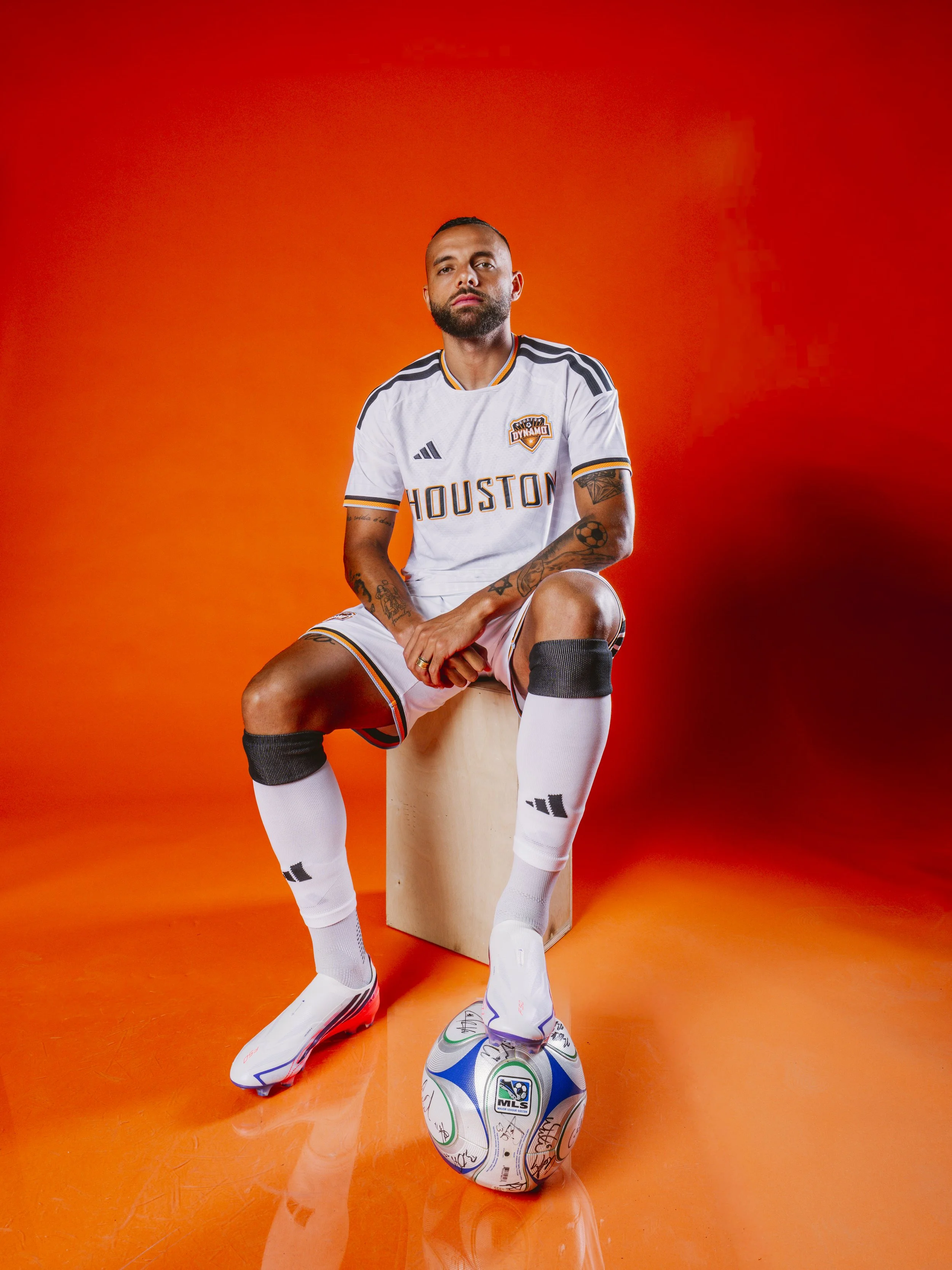 CC_DYNAMO_ARCHIVE_GUILHERME_ORANGE_2549.jpg