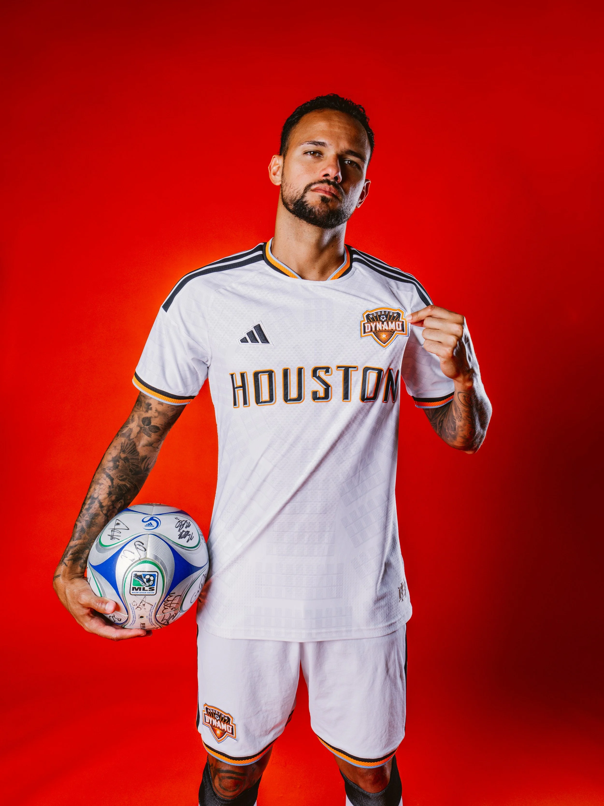 CC_DYNAMO_ARCHIVE_ARTUR_ORANGE_2555 (1).jpg