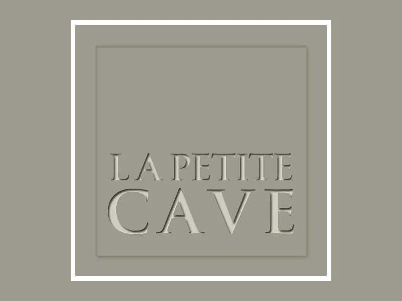 LA PETITE CAVE