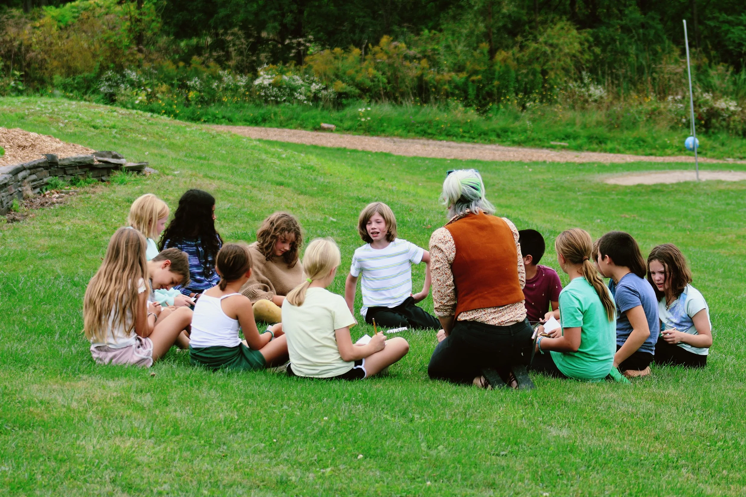 How does Ithaca Waldorf School handle conflict?