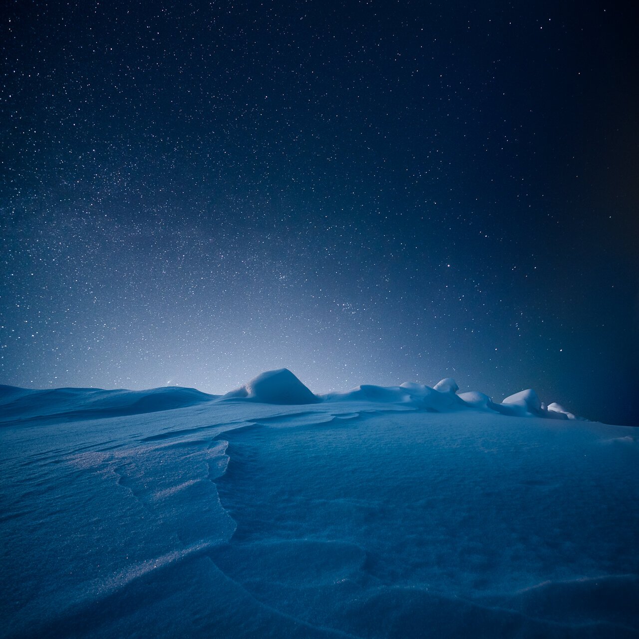 Mikko-Lagerstedt-Night-Glow.jpg