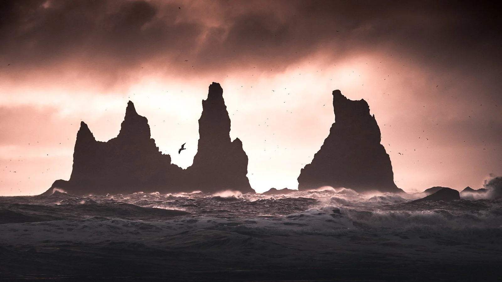 The Myth of the Perfect Shot. An Iceland Case Study