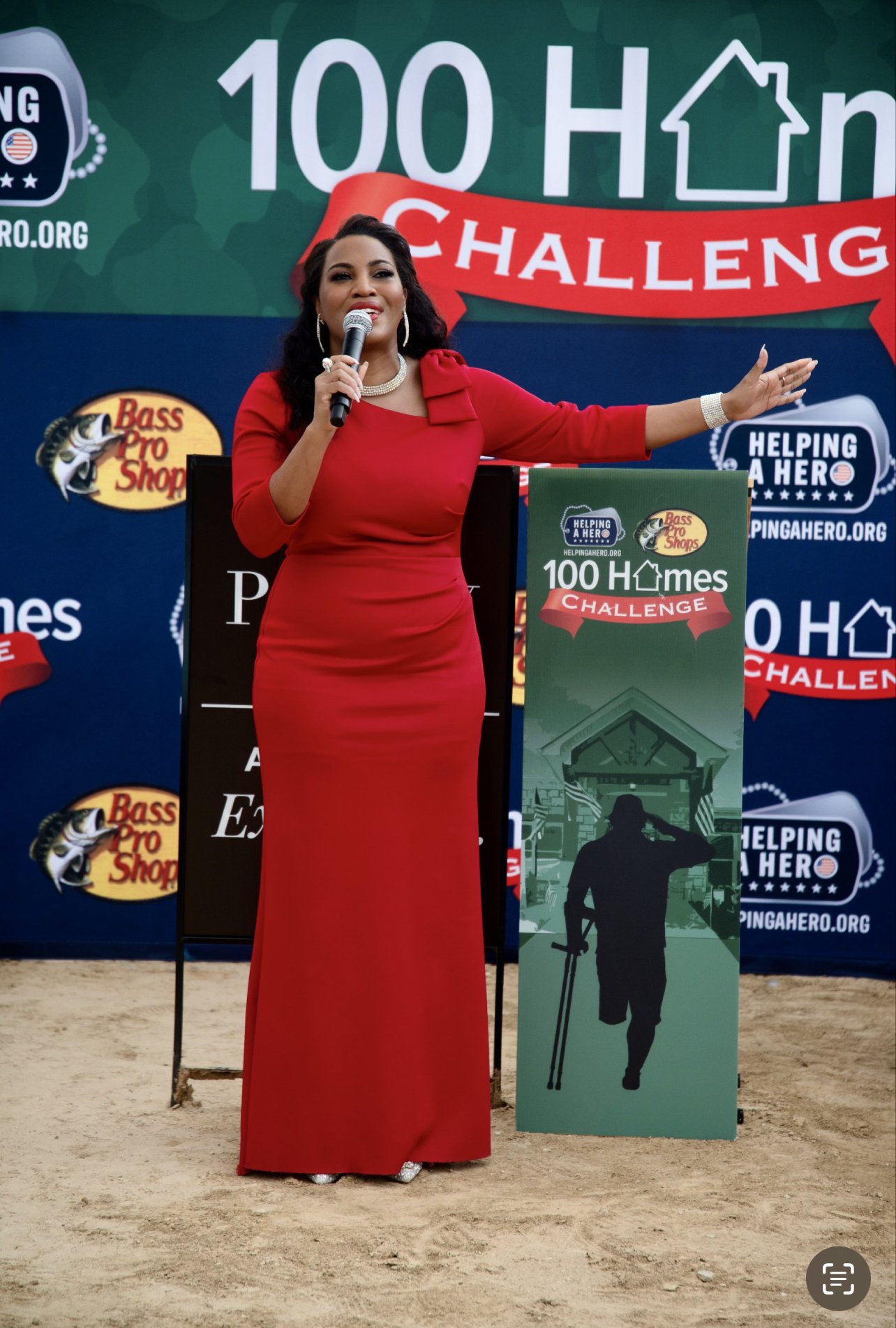 March 6, 2023, Mary was the featured entertainment for the Helping A Hero ‘100 Homes Challenge’ Ceremony for Corporal (CPL) Frank Fields and the Fields Family in Cypress, Texas.