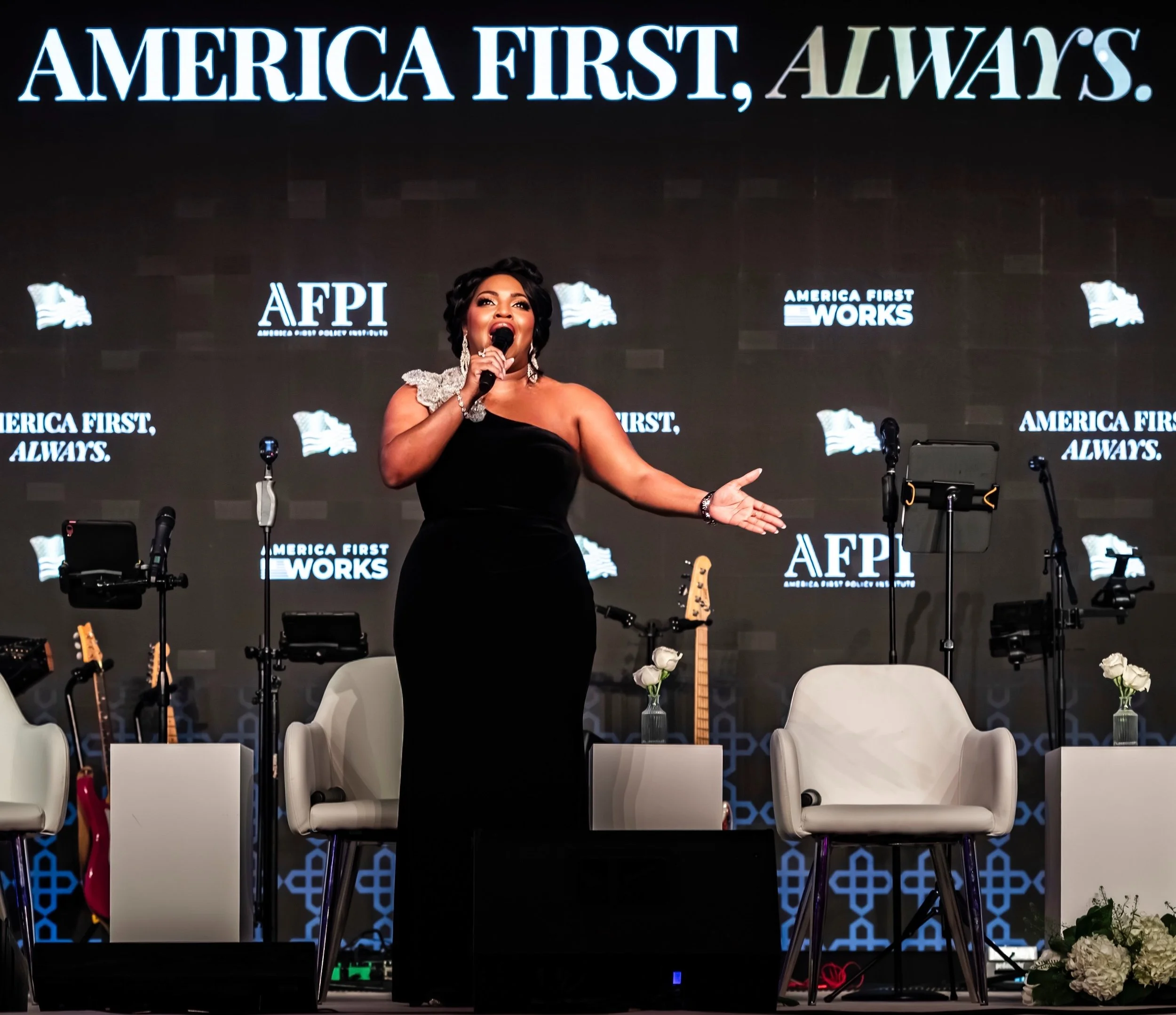 November 21st, 2025, Mary was the featured entertainment for the 2025 America First Policy Institute Gala at MaraLago (home of President Trump and First Lady Melania Trump) in Palm Beach, FL.