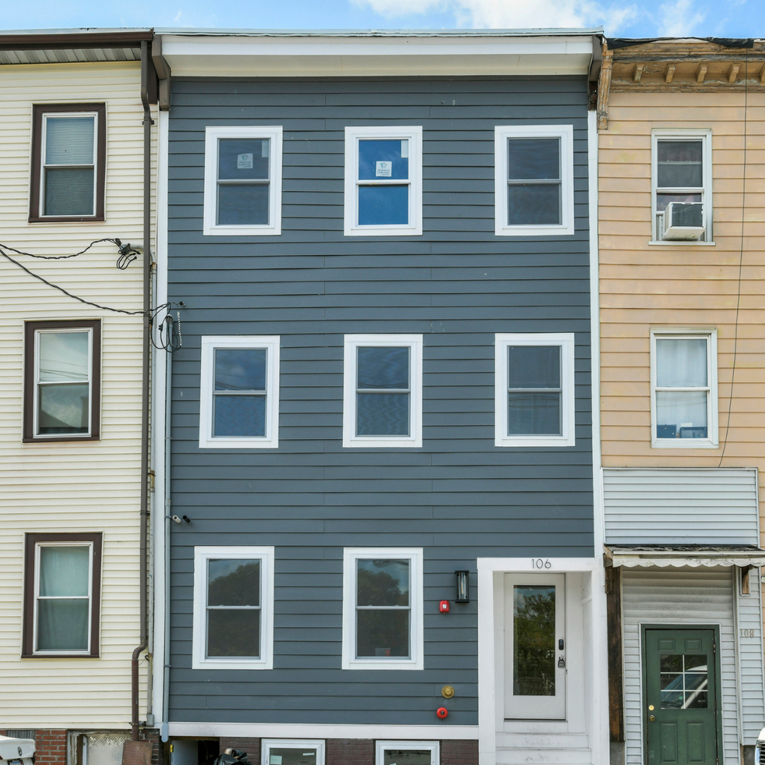 106 Bremen Street | $1,095,000