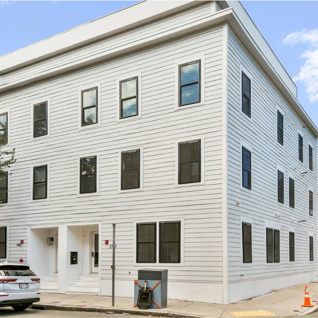 198-200 Maverick Street | $5,600,000