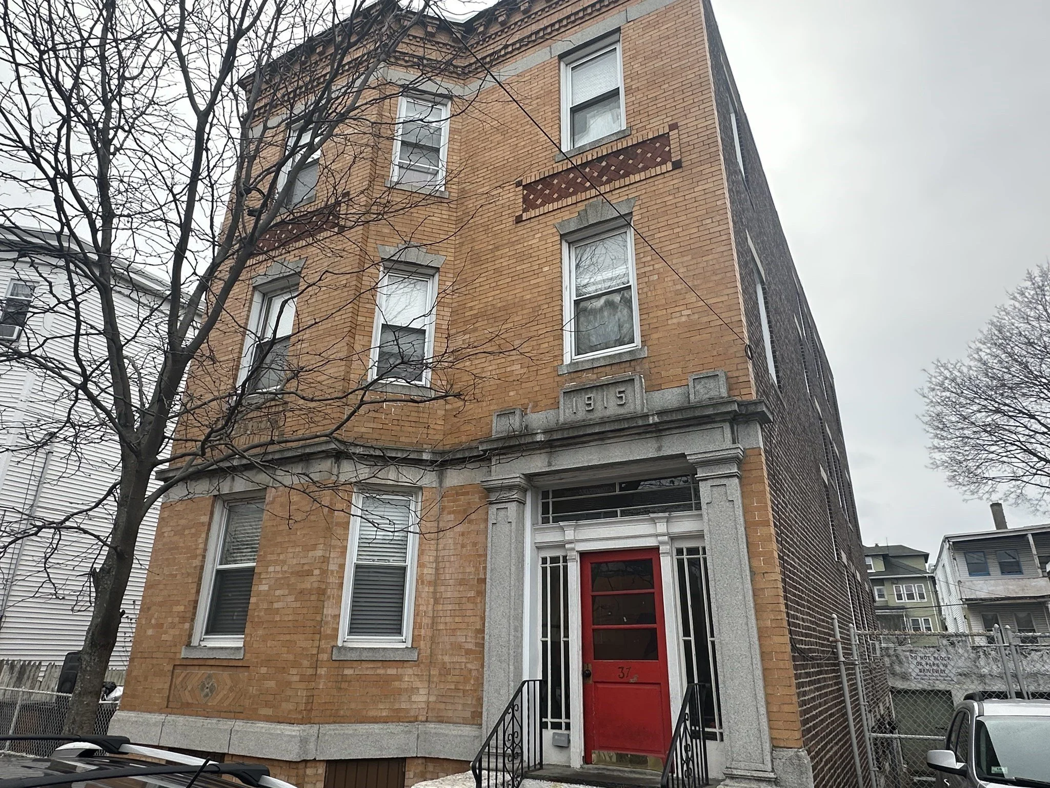 37 Central Avenue, Chelsea | $1,300,000