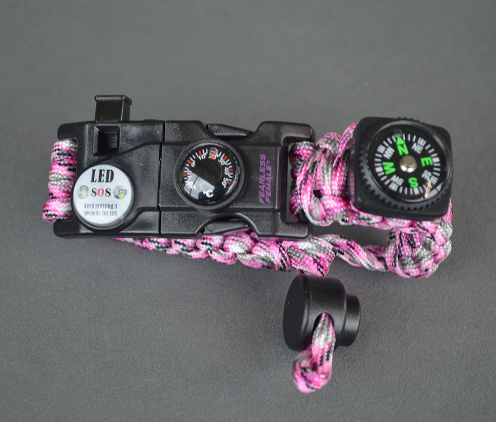 Futaba Survival Bracelet Flint Fire Starter Gear With Compass - Mixed Green  : Amazon.in: Sports, Fitness & Outdoors