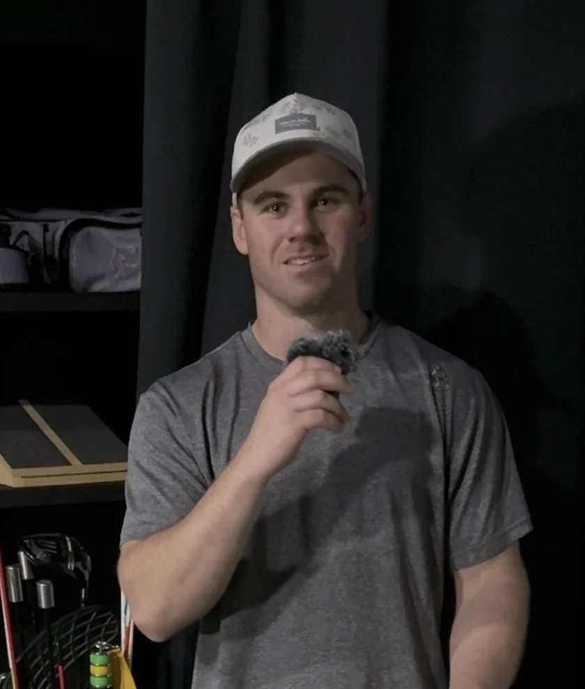 Kris S. sharing his golf coaching experience.