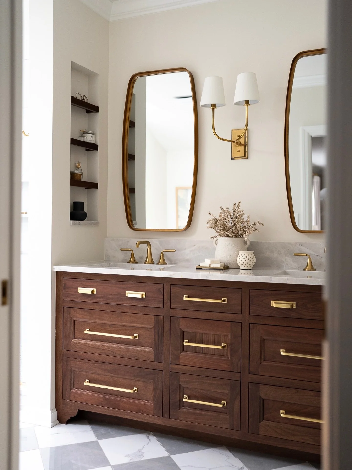 Toe kick details are necessary! Sometimes the most overlooked areas make the biggest difference. 👌🏼

Swipe for before. 

#insetcabinets #toekickvalance #cabinetrydetails