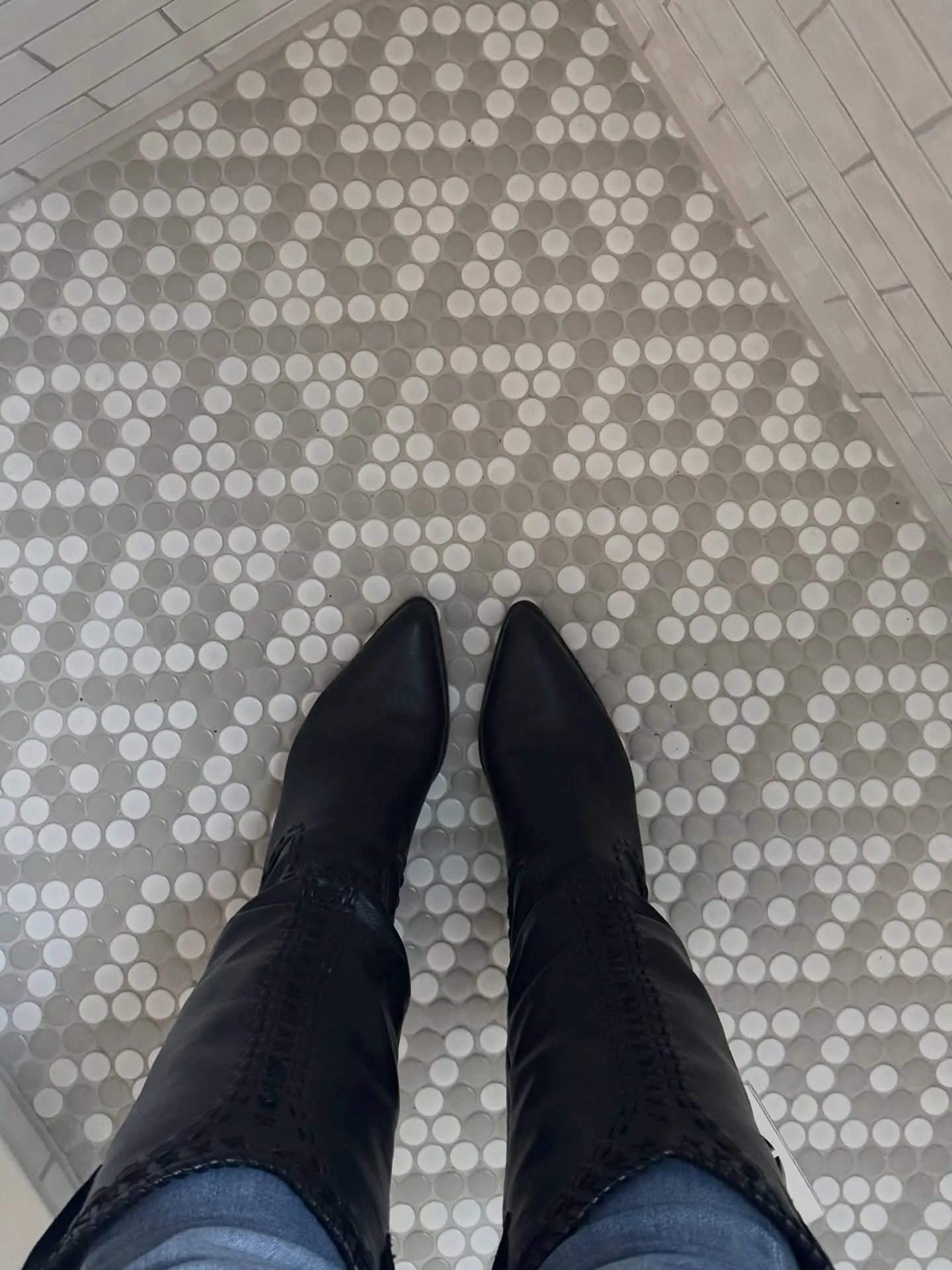 There&rsquo;s something about seeing a project mid-construction that never gets old for me. 

All of the drawings, the meetings, the decisions&hellip; starting to come to life right in front of us. It&rsquo;s the messy middle where the magic actually