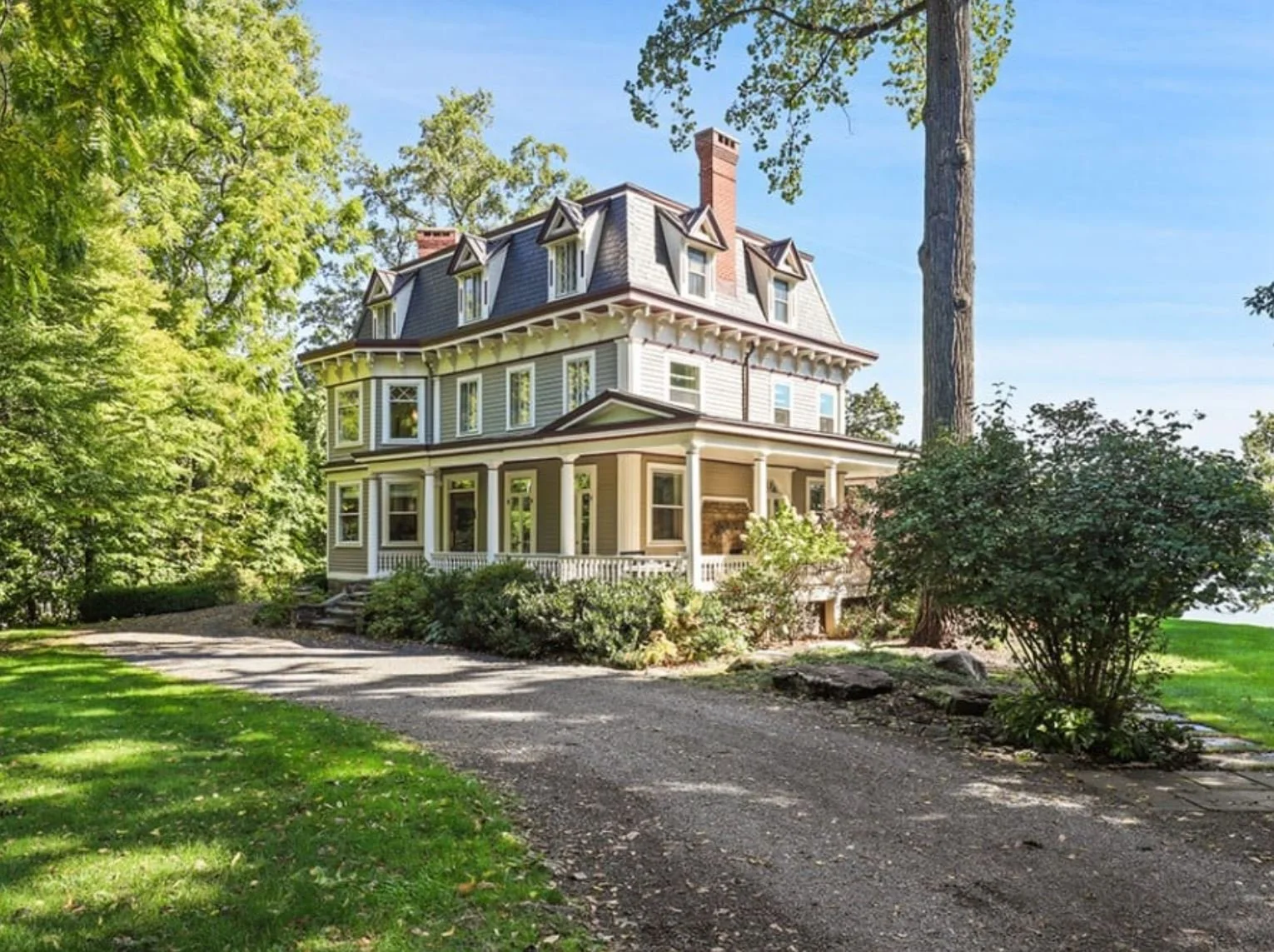 New York Victorian That Starred in the Julia Roberts Film ‘Stepmom’ Just Listed for $3.75M