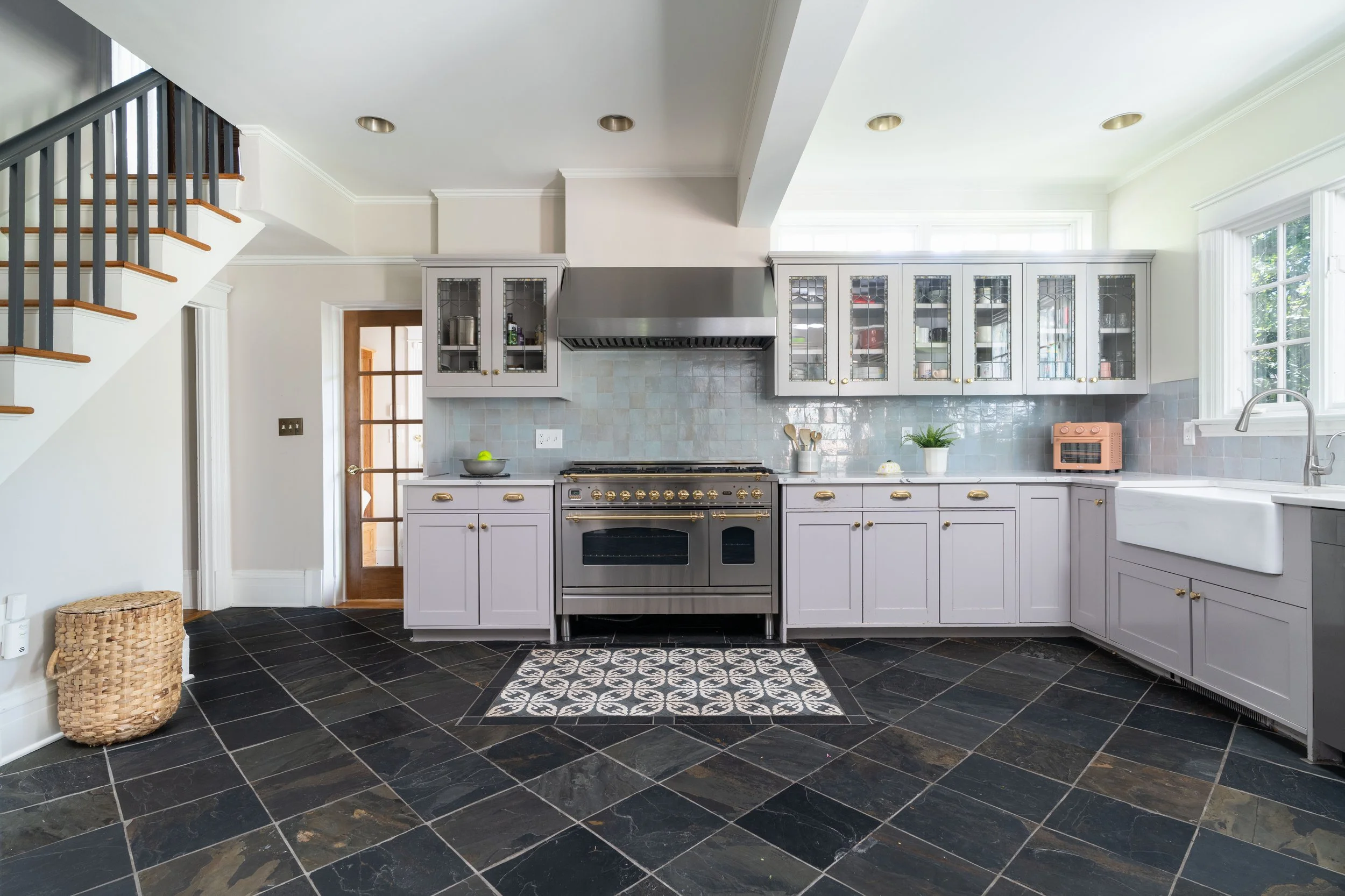 53 Glen Byron Kitchen 1.jpg