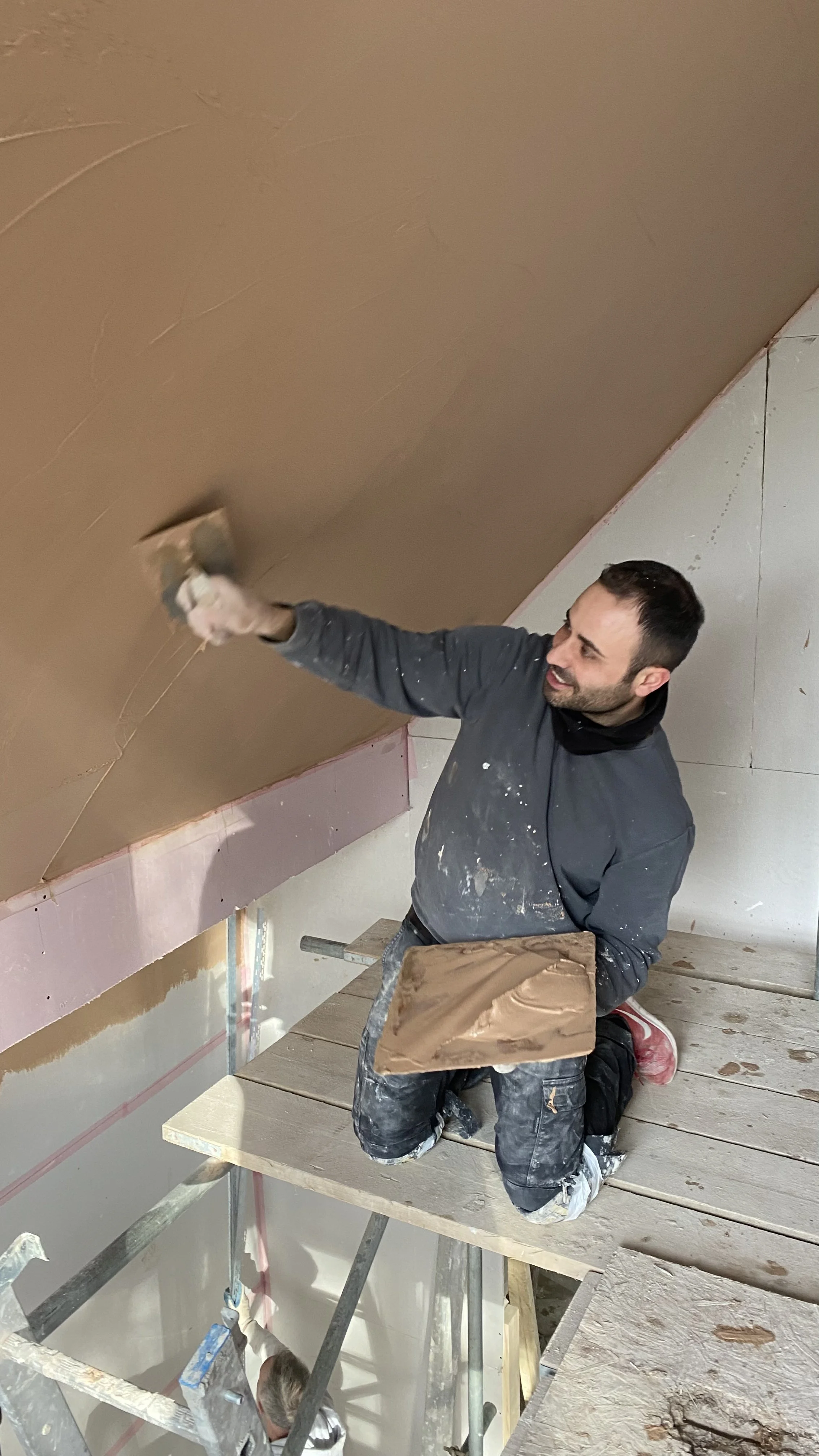 plastering ceiling 3.jpg