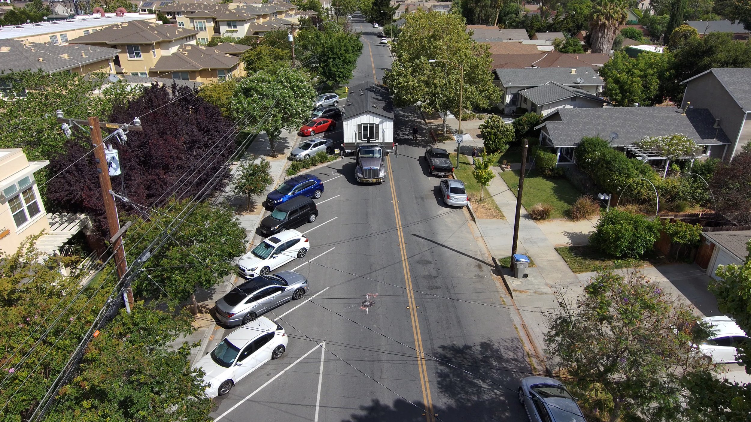 Delivery Unit 2 11674531298.jpg