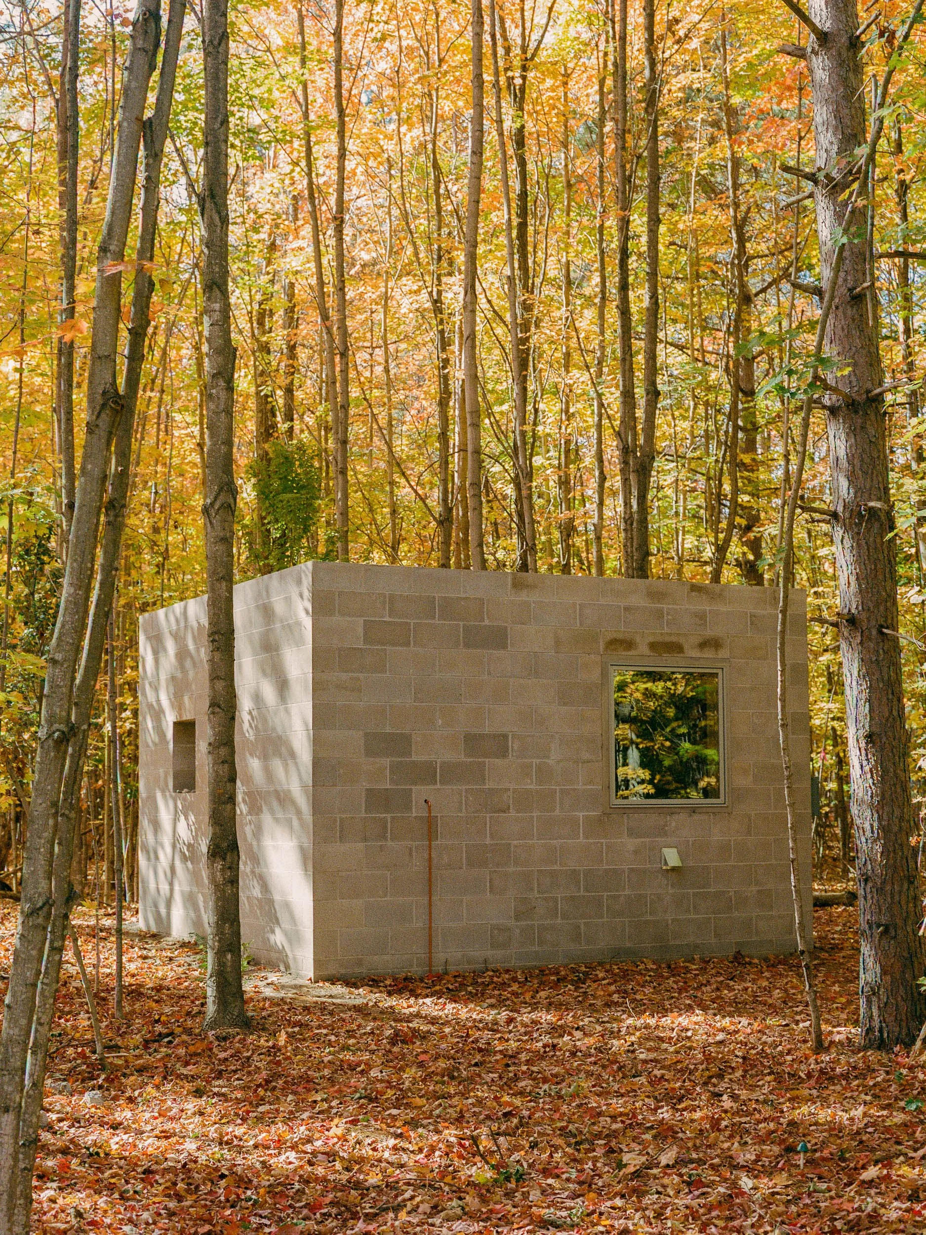Concrete block sauna by Studio Bardo.