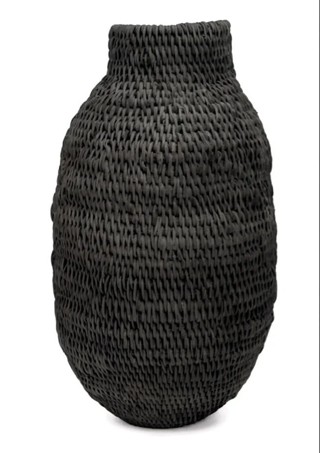 BL4 Bohero black  22''H x 11''W