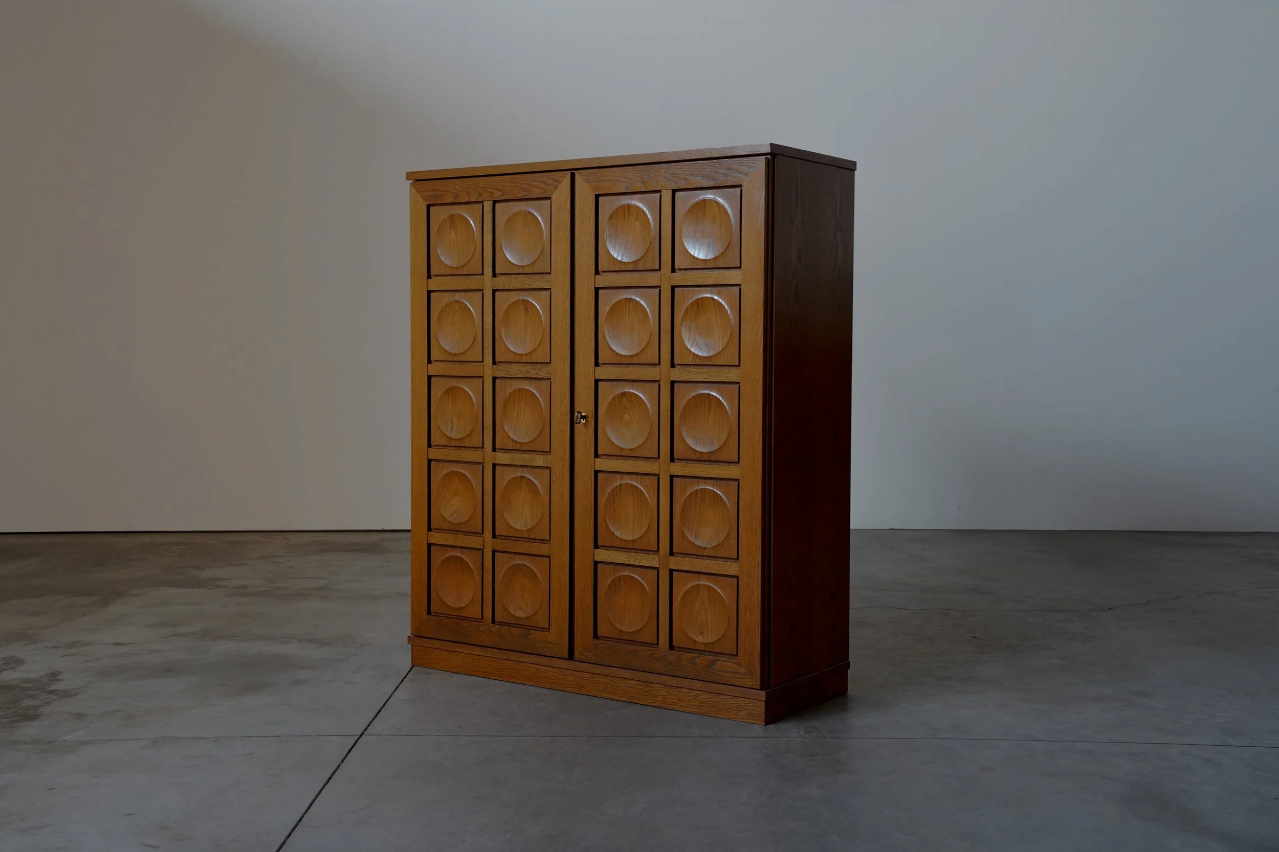 CABINET BY BARTELS