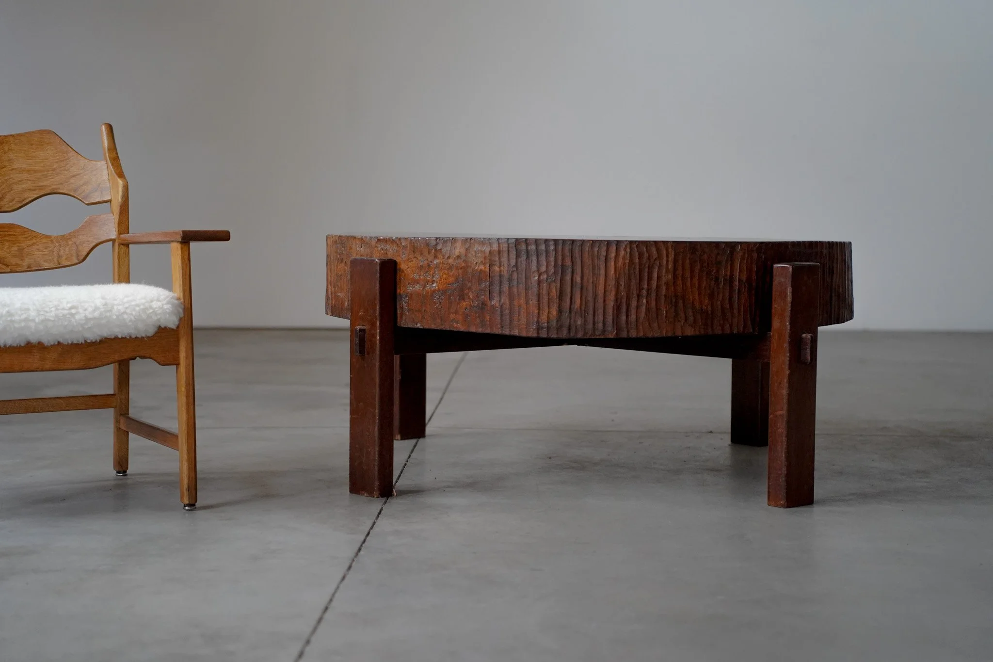 LARGE TREE SLAB COFFEE TABLE
