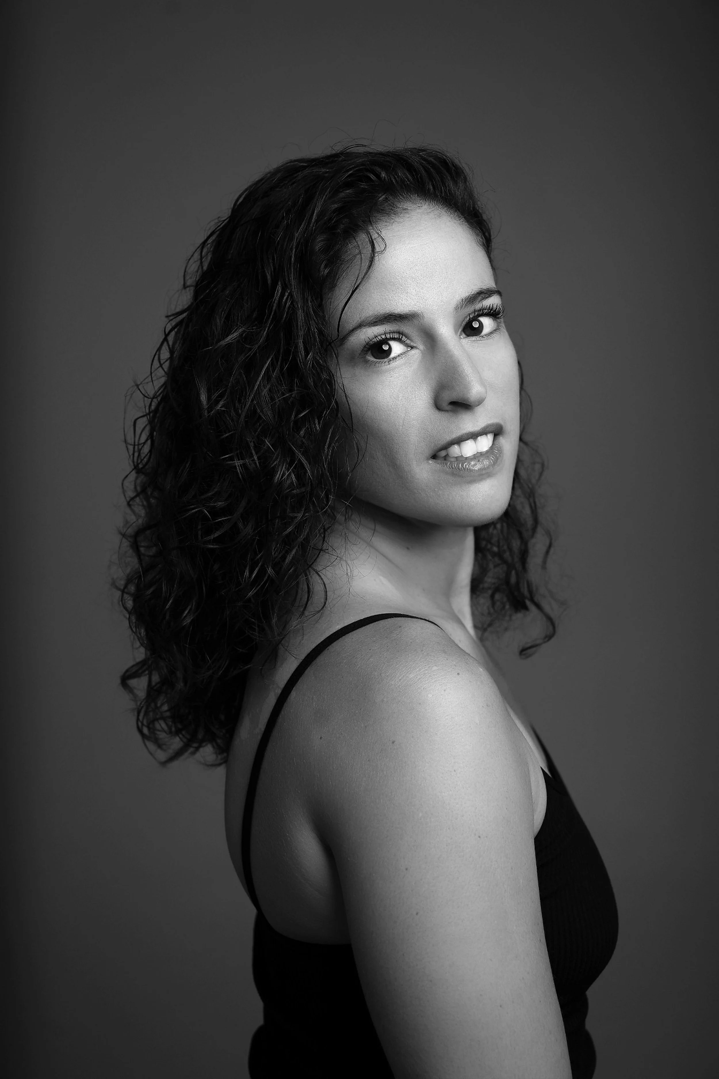 MOV00024_BW_300dpi_2x.jpg