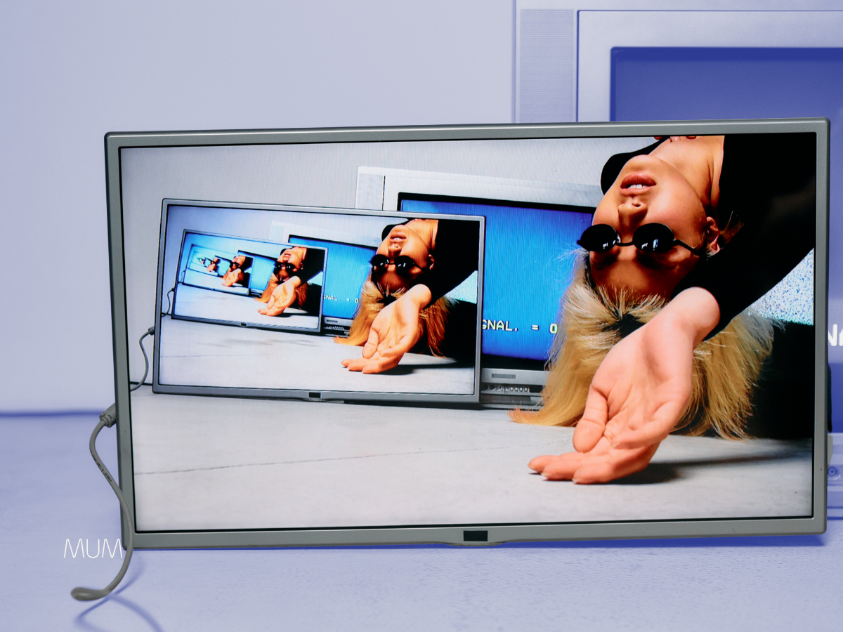 The Repetition Trap: Why Your Brain Believes a Lie If It Hears It Enough