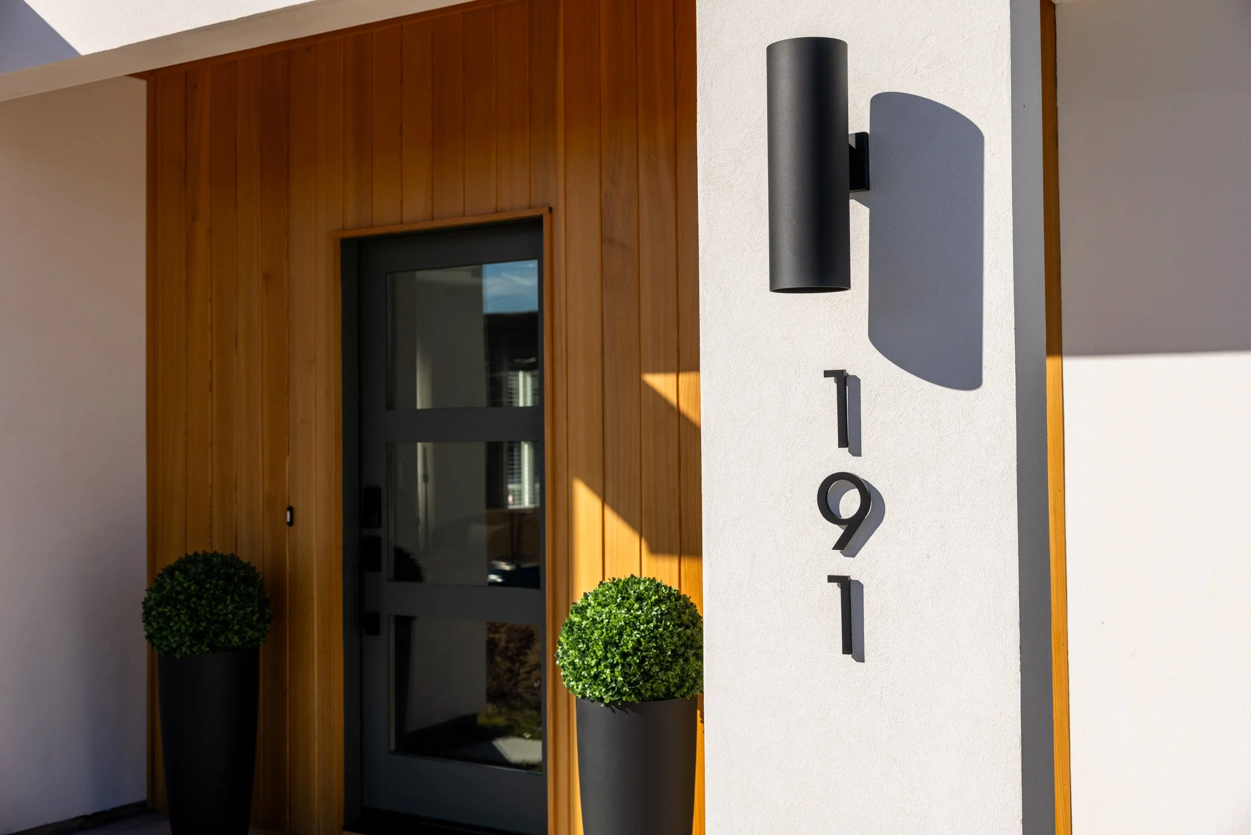 191 Lagrange St AIRBNB-7.jpg