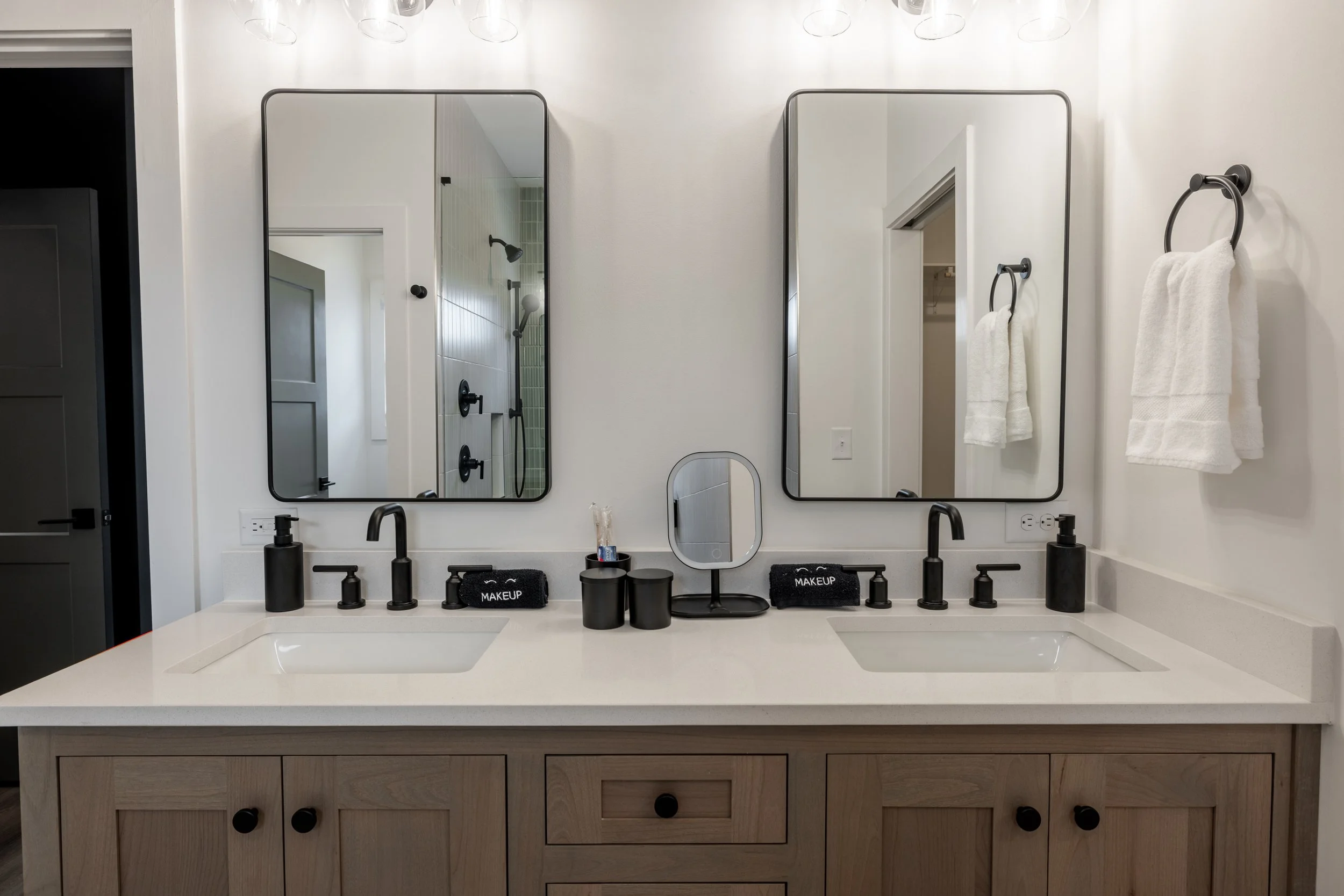 191 Lagrange St AIRBNB-66.jpg