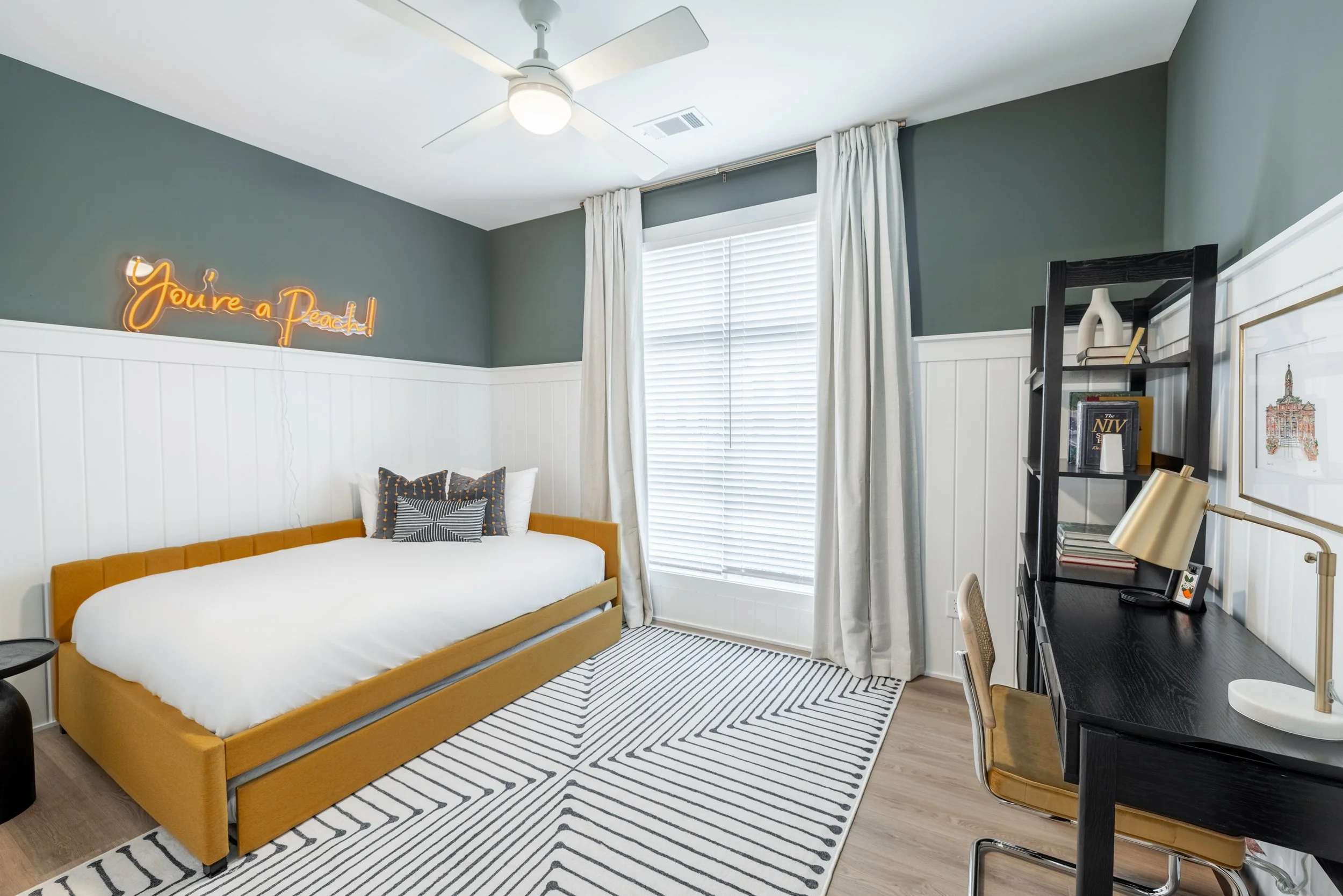 191 Lagrange St AIRBNB-25.jpg