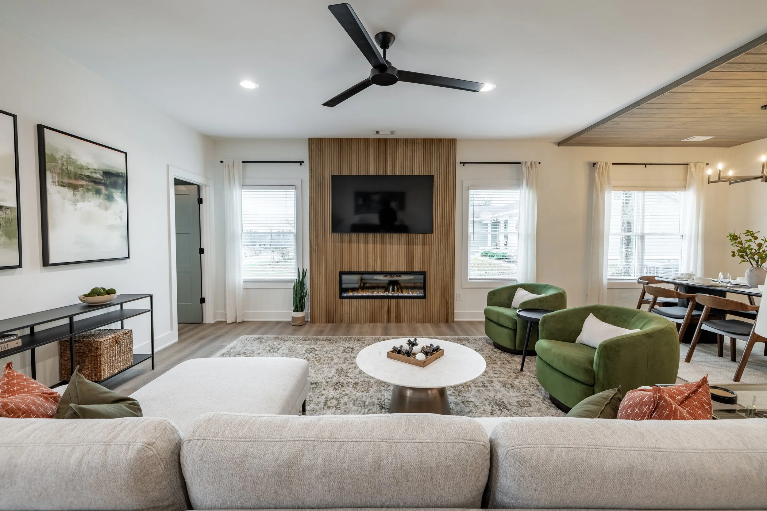 191 Lagrange St AIRBNB-15.jpg