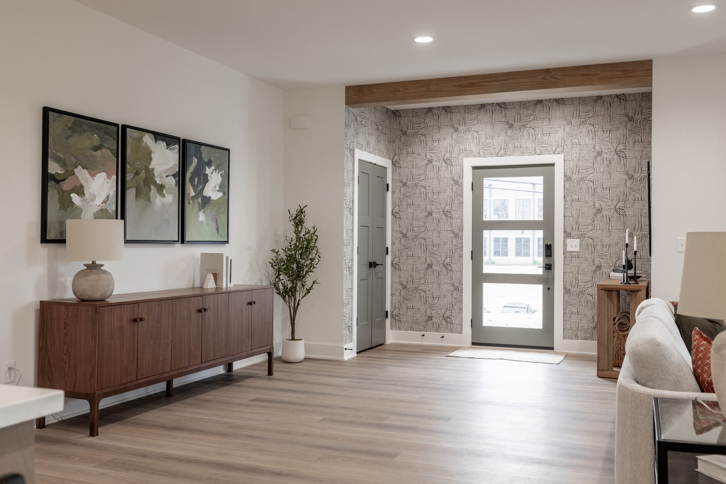 191 Lagrange St AIRBNB-11.jpg