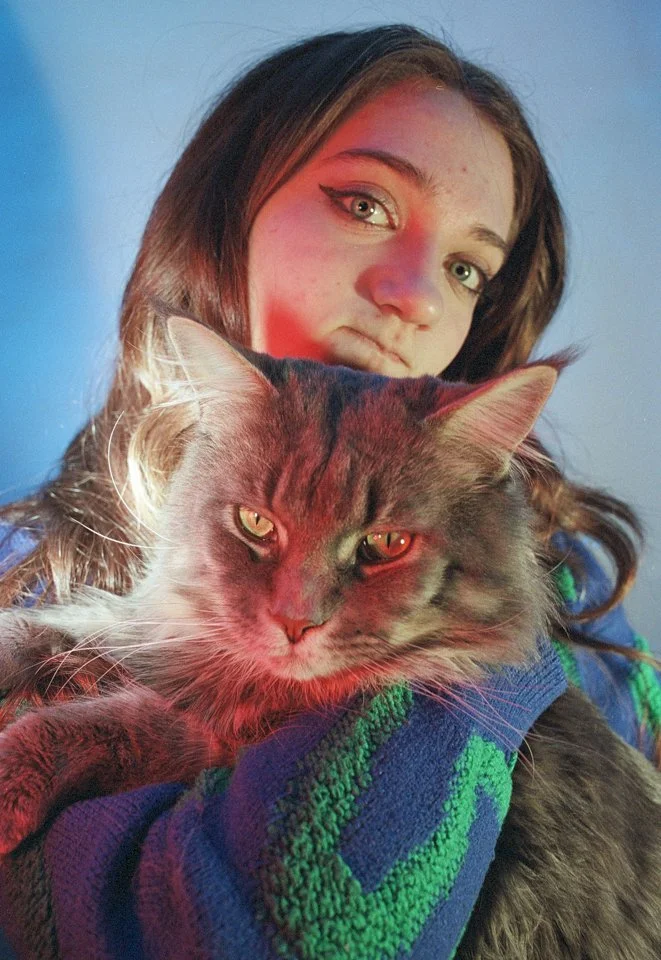 issyportra800 (7).jpg