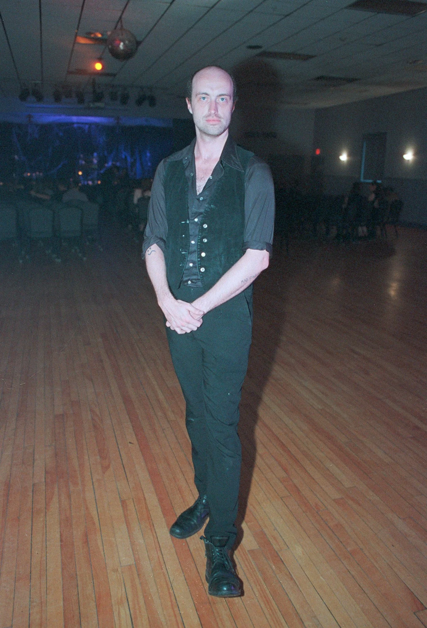 poeshowportra800.jpg