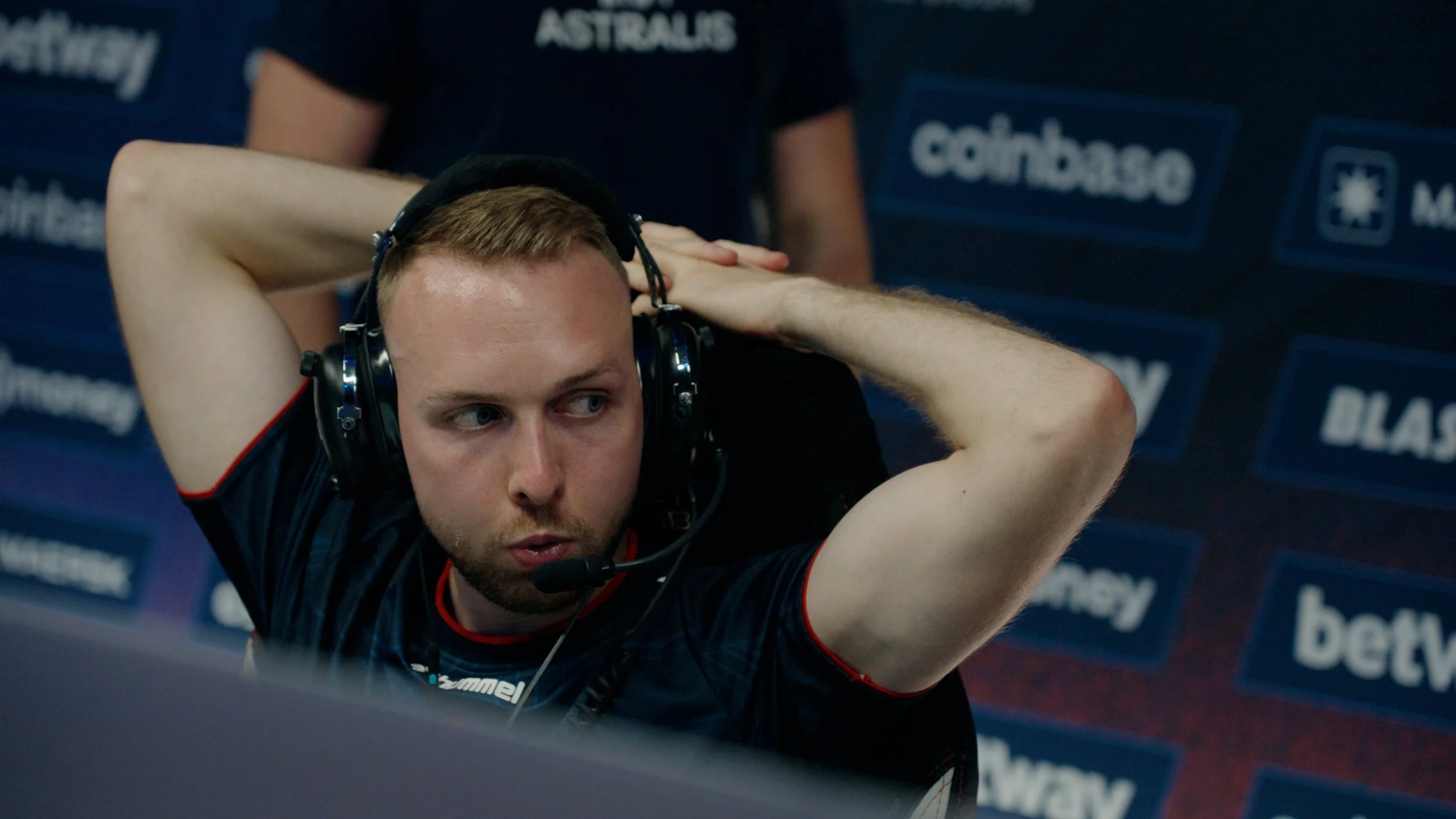 Road to copenhagen ep1.00_01_40_21.Still007.jpg