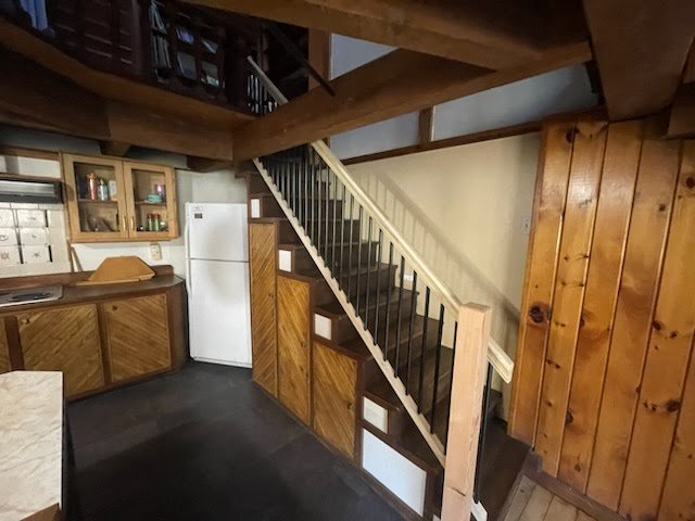 Stair Railing and Balusters