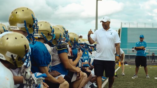 Wayzata_FB_practice-18.jpg