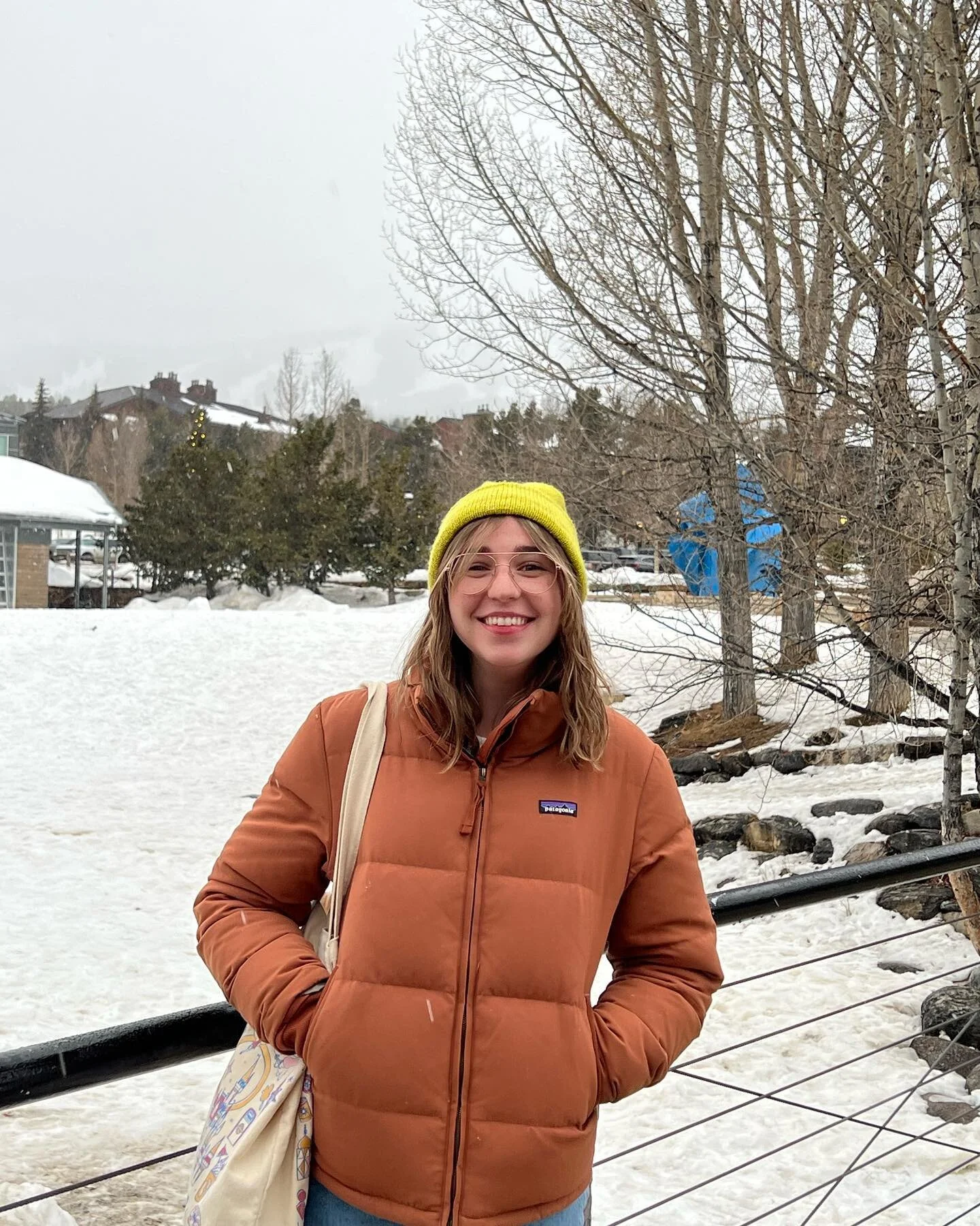 finally got a chance to wear my oslo hat last week 

#oslohat #petiteknit #handmade #memadewardrobe #knitbeanie #handknit #knitting #knittersofinstagram #knit #