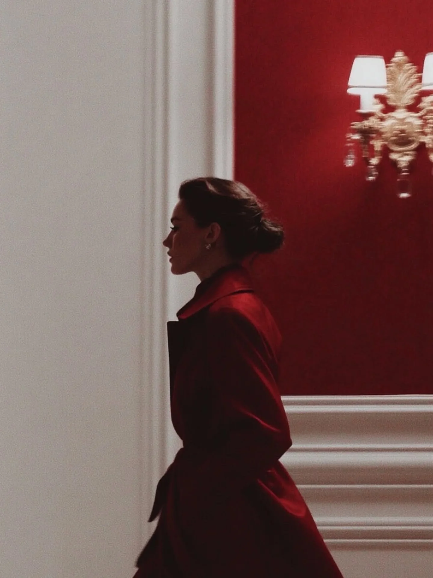 Imaginaire IA🪄
Red Hotel (2)

#redhotel  #midjourney #aiartdaily #midjourneygallery #aiart