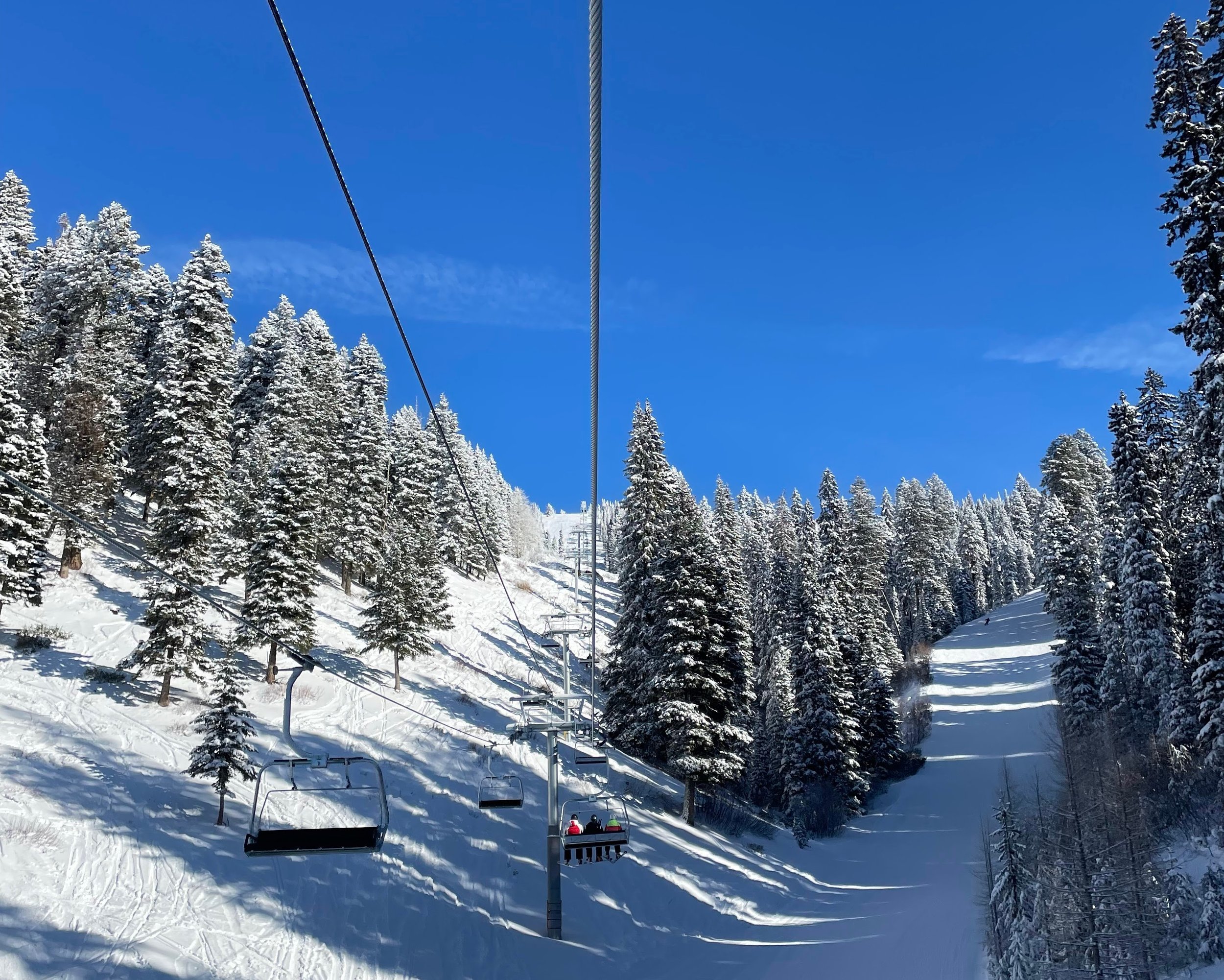 ski lift.jpg