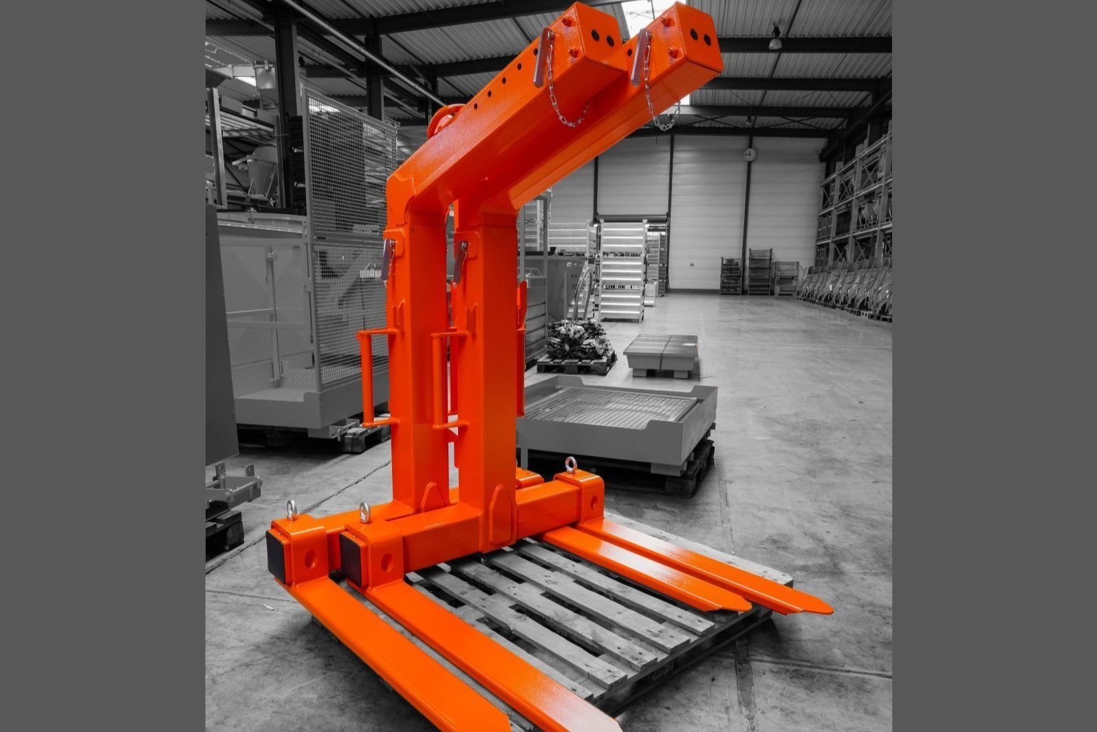 Crane Pallet Lifter