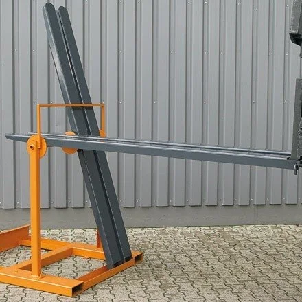 2114 Fork Changer in action.jpg