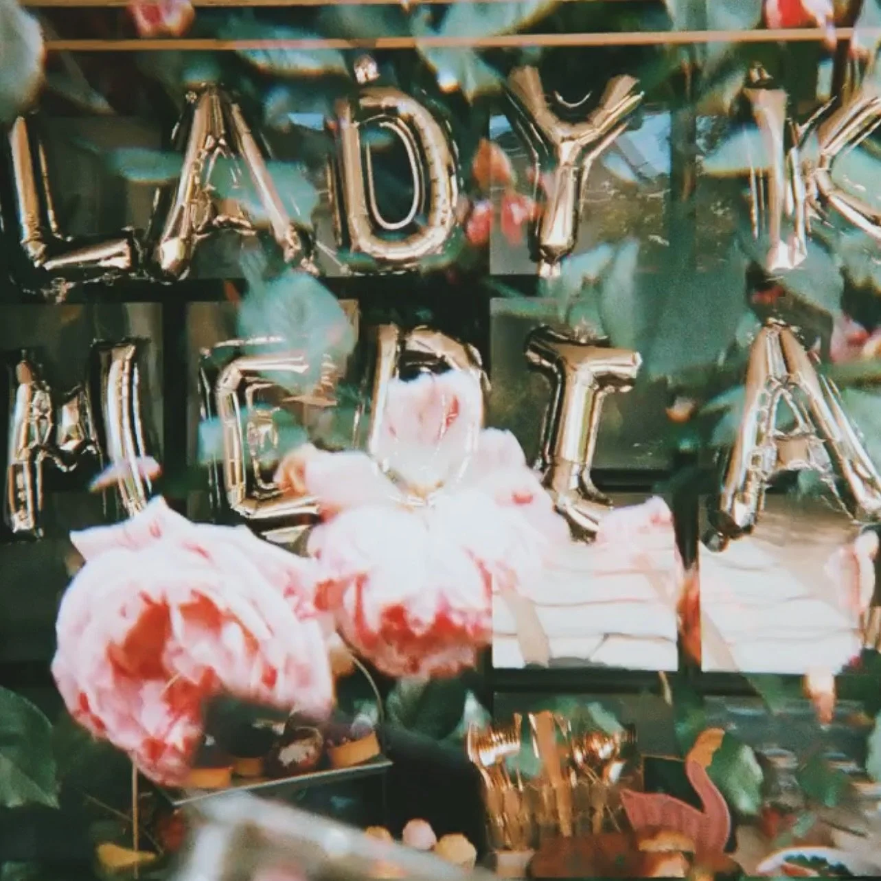 🎀+ 📹+✨= 🙂